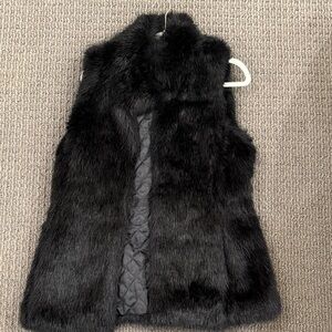 Banana Republic Elegant Black Faux Fur Vest